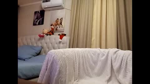 Your dreams best breasts online show from January 15, 2025, 5:05 pm