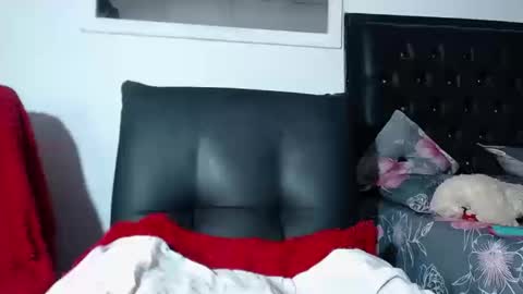 angelo online show from October 18, 2025, 5:35 pm