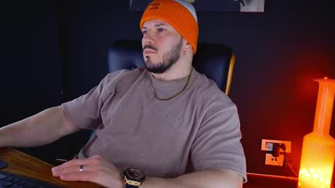 BlackWolf online show from February 2, 2025, 6:48 am