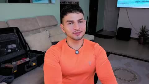 Angelo Ferro online show from May 22, 2026, 5:14 am