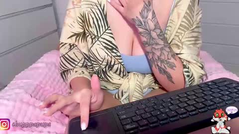 Snapshot of angelok_ chatting on February 21, 2025, 7:12 am My name is Ena. You will make me very happy if you subscribe. Love you  online show from February 21, 2025, 7:12 am