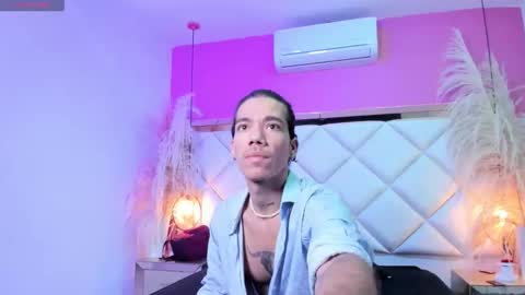 Angelo online show from April 16, 2026, 11:33 am