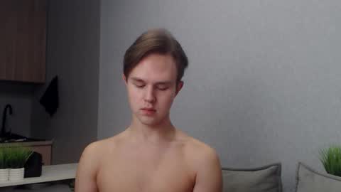 Angel online show from December 1, 2025, 11:59 am