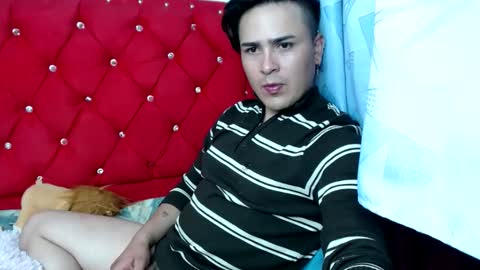 angels_0001 online show from December 4, 2024, 4:54 am