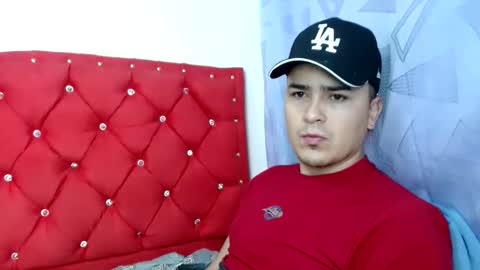 angels_0001 online show from December 18, 2024, 7:36 am