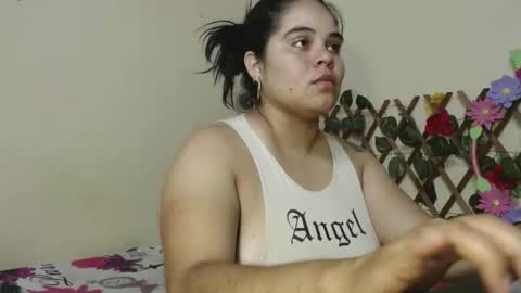 angelsexhotlatin online show from April 26, 2026, 1:53 pm