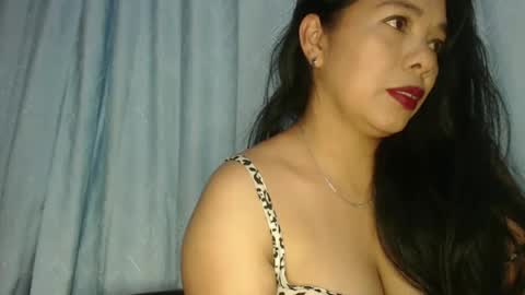 Snapshot of angelsexylatina chatting on March 1, 2025, 1:00 am rebeca online show from March 1, 2025, 1:00 am