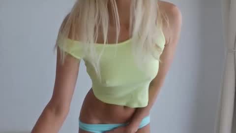 Alesia online show from October 30, 2025, 6:59 am