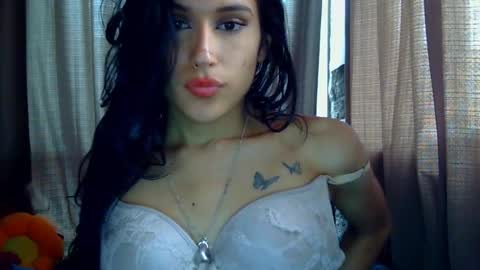 angelss666 online show from October 1, 2025, 9:43 pm