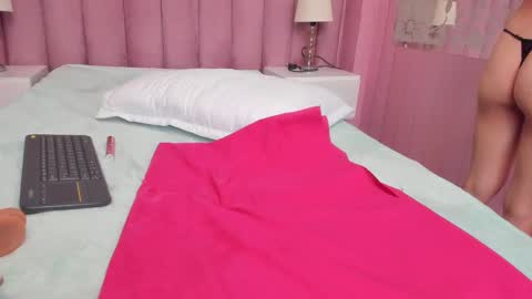 Angel  online show from January 25, 2025, 4:03 pm