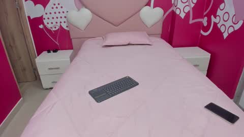 Angel  online show from February 10, 2025, 10:09 am