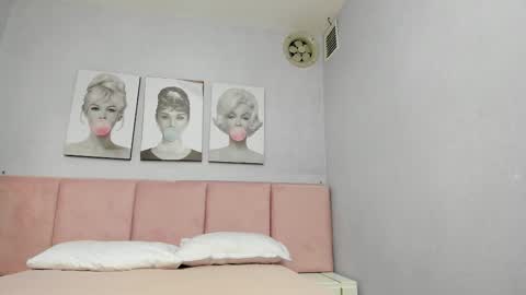 Angel  online show from March 6, 2025, 9:58 am