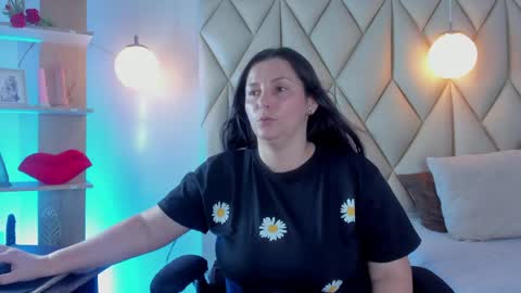 ANGIE online show from April 18, 2026, 9:48 pm