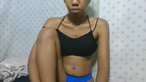 angeltta69 online show from December 3, 2025, 10:57 am