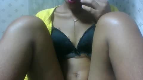 angeltta69 online show from April 11, 2026, 2:49 am