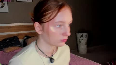 Snapshot of angelwise chatting on June 3, 2026, 3:09 am angelwise online show from June 3, 2026, 3:09 am