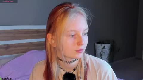 Snapshot of angelwise chatting on June 10, 2026, 3:07 am angelwise online show from June 10, 2026, 3:07 am