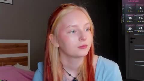 Snapshot of angelwise chatting on June 12, 2026, 3:05 am angelwise online show from June 12, 2026, 3:05 am