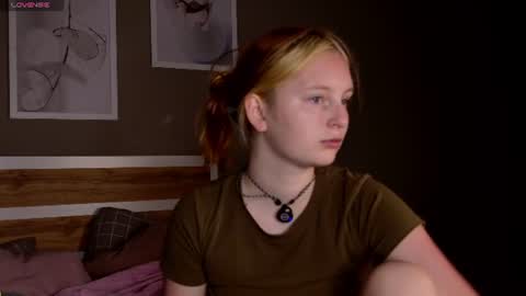 Snapshot of angelwise chatting on July 17, 2026, 3:02 am angelwise online show from July 17, 2026, 3:02 am