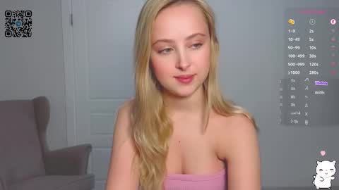  Im Chloe  i do FLASH BOOBS for new fan club online show from March 8, 2026, 11:19 pm