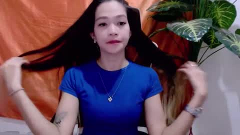 Snapshot of angelyn_slim chatting on May 27, 2026, 9:01 pm angelyn_slim online show from May 27, 2026, 9:01 pm