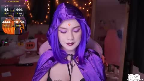 Angel online show from October 26, 2025, 5:35 am