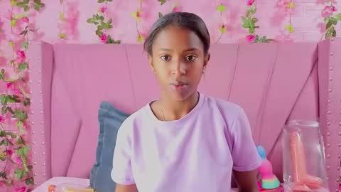 Anyega online show from March 5, 2026, 12:23 pm