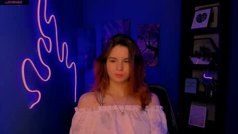 Snapshot of angie_foxy chatting on June 14, 2026, 2:24 am Angle online show from June 14, 2026, 2:24 am