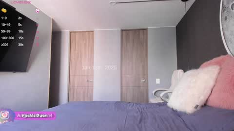 angie online show from January 13, 2025, 8:58 pm