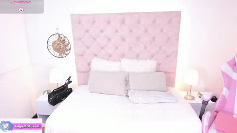 angie online show from October 13, 2025, 5:24 pm