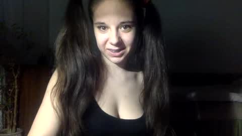 Snapshot of angle_cute05 chatting on June 22, 2026, 8:50 pm Angel Cute online show from June 22, 2026, 8:50 pm