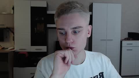 vodka online show from February 17, 2025, 4:53 am