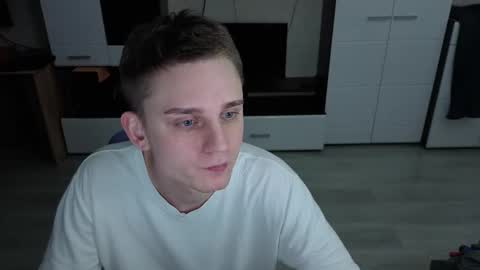 vodka online show from November 29, 2025, 11:30 pm