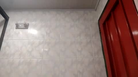 Snapshot of angy_ro12 chatting on June 28, 2026, 7:42 pm angy online show from June 28, 2026, 7:42 pm