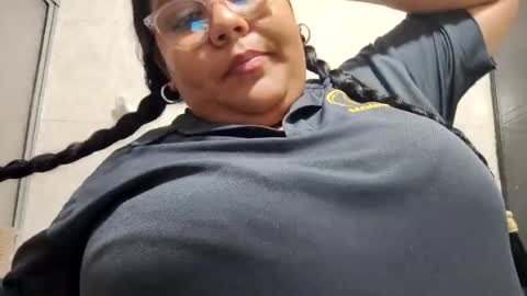 Snapshot of angy_ro12 chatting on July 4, 2026, 4:13 pm angy online show from July 4, 2026, 4:13 pm