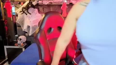 Ani  online show from October 24, 2025, 3:03 am