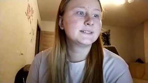 Anika online show from November 17, 2025, 9:09 pm