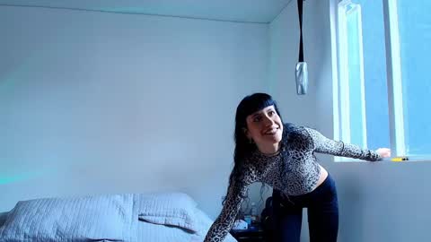 Snapshot of anika_lowen chatting on January 25, 2025, 3:41 pm Anika And Lowen Your Thumbs Up Are Super Important For Us  online show from January 25, 2025, 3:41 pm