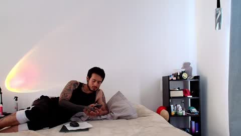 Snapshot of anika_lowen chatting on February 4, 2025, 6:17 pm Anika And Lowen Your Thumbs Up Are Super Important For Us  online show from February 4, 2025, 6:17 pm