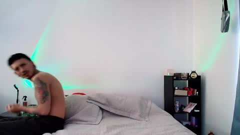 Snapshot of anika_lowen chatting on February 20, 2025, 2:13 pm Anika And Lowen Your Thumbs Up Are Super Important For Us  online show from February 20, 2025, 2:13 pm