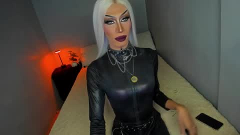 Miss Ann online show from September 26, 2025, 10:03 pm