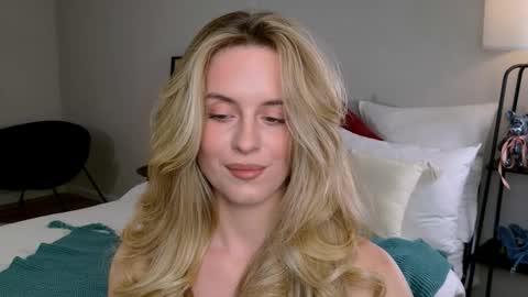 Anita online show from November 21, 2025, 1:32 pm