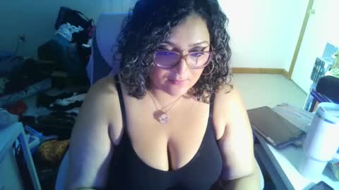 Snapshot of anitaxvalentina chatting on February 28, 2025, 12:43 am Anita Valentina online show from February 28, 2025, 12:43 am