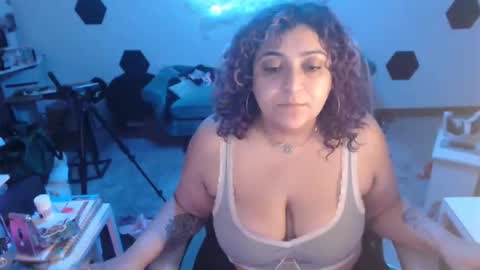 Snapshot of anitaxvalentina chatting on February 16, 2026, 3:57 am Anita Valentina online show from February 16, 2026, 3:57 am