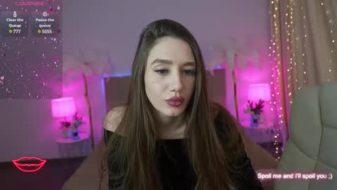 anittarays online show from December 10, 2024, 2:17 pm