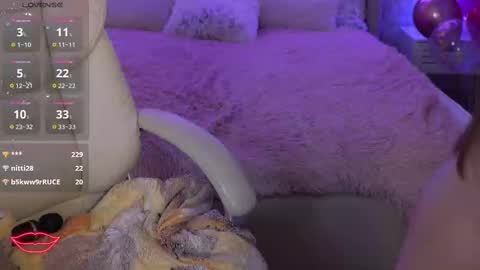 anittarays online show from February 13, 2025, 10:12 am