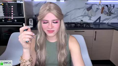 anjalin_sososok online show from October 23, 2025, 7:07 am