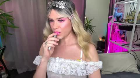 Snapshot of anjalin_sososok chatting on May 20, 2026, 8:31 am anjalin_sososok online show from May 20, 2026, 8:31 am