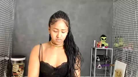 Snapshot of anjinhama chatting on July 18, 2026, 3:16 pm Hello My name is NaiaraPv is OPEN online show from July 18, 2026, 3:16 pm