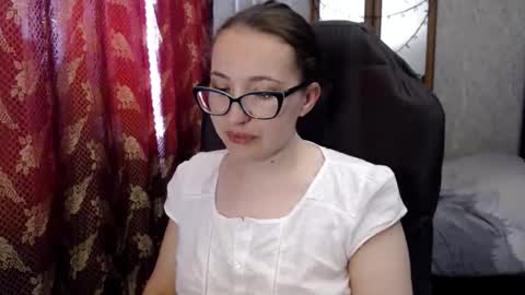 Snapshot of ankey_rayah chatting on May 16, 2026, 3:47 am Nameless online show from May 16, 2026, 3:47 am